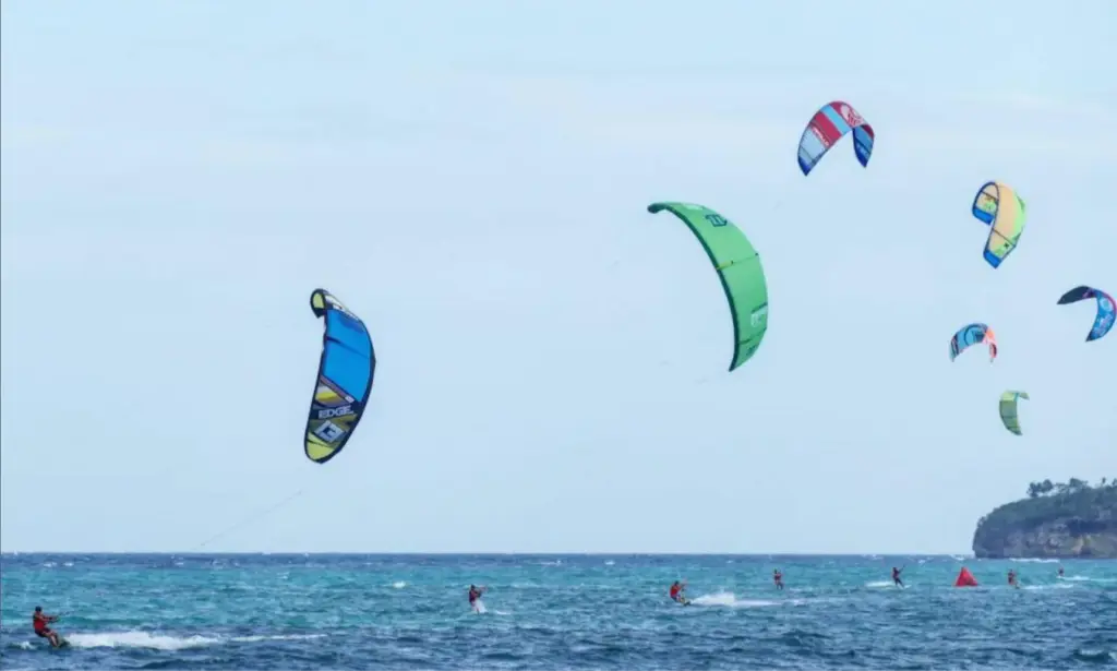 Kites in the air over Bulabog Beach